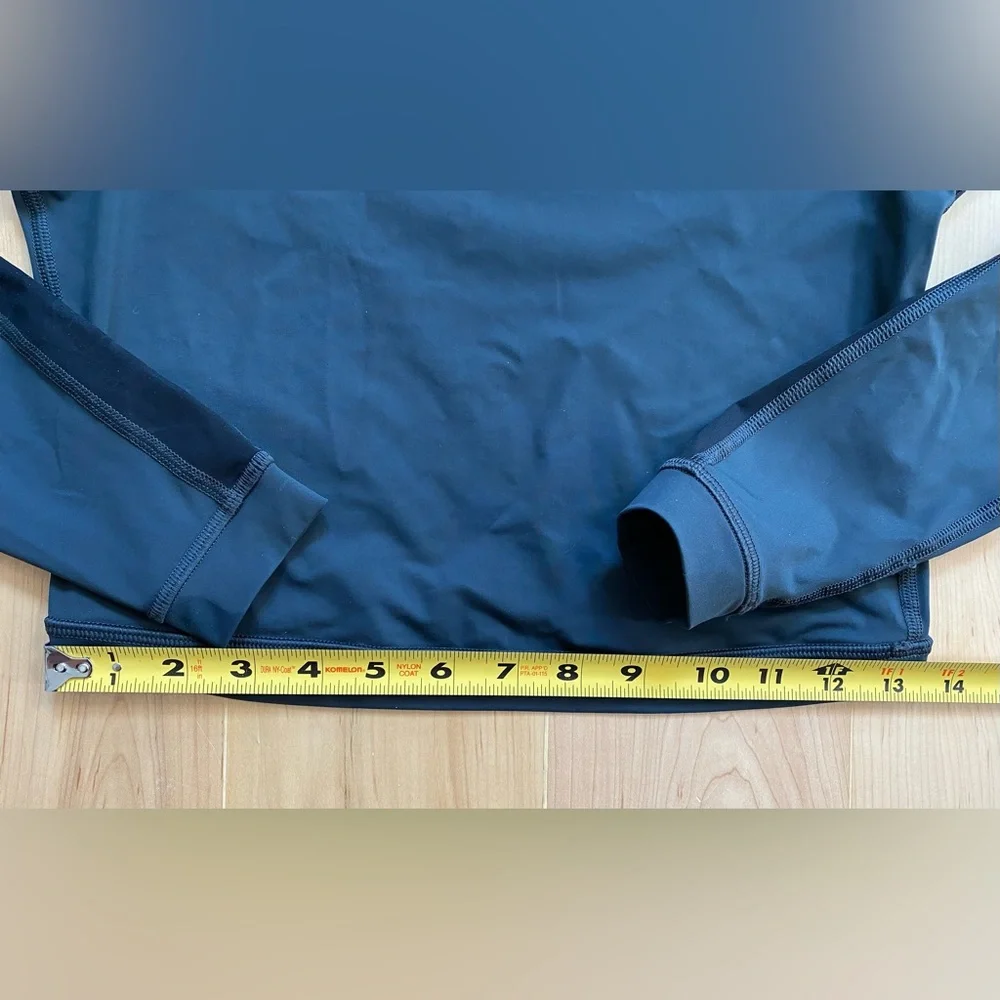 Lululemon Women's Black Sea Courage Rash Guard
Swimwear Long Sleeve - Picture 8 of 13